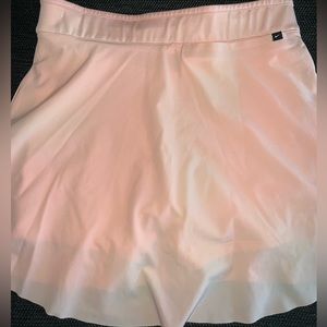 This is a golfing skirt that I bought at an athletic store. Small, peachy, cute